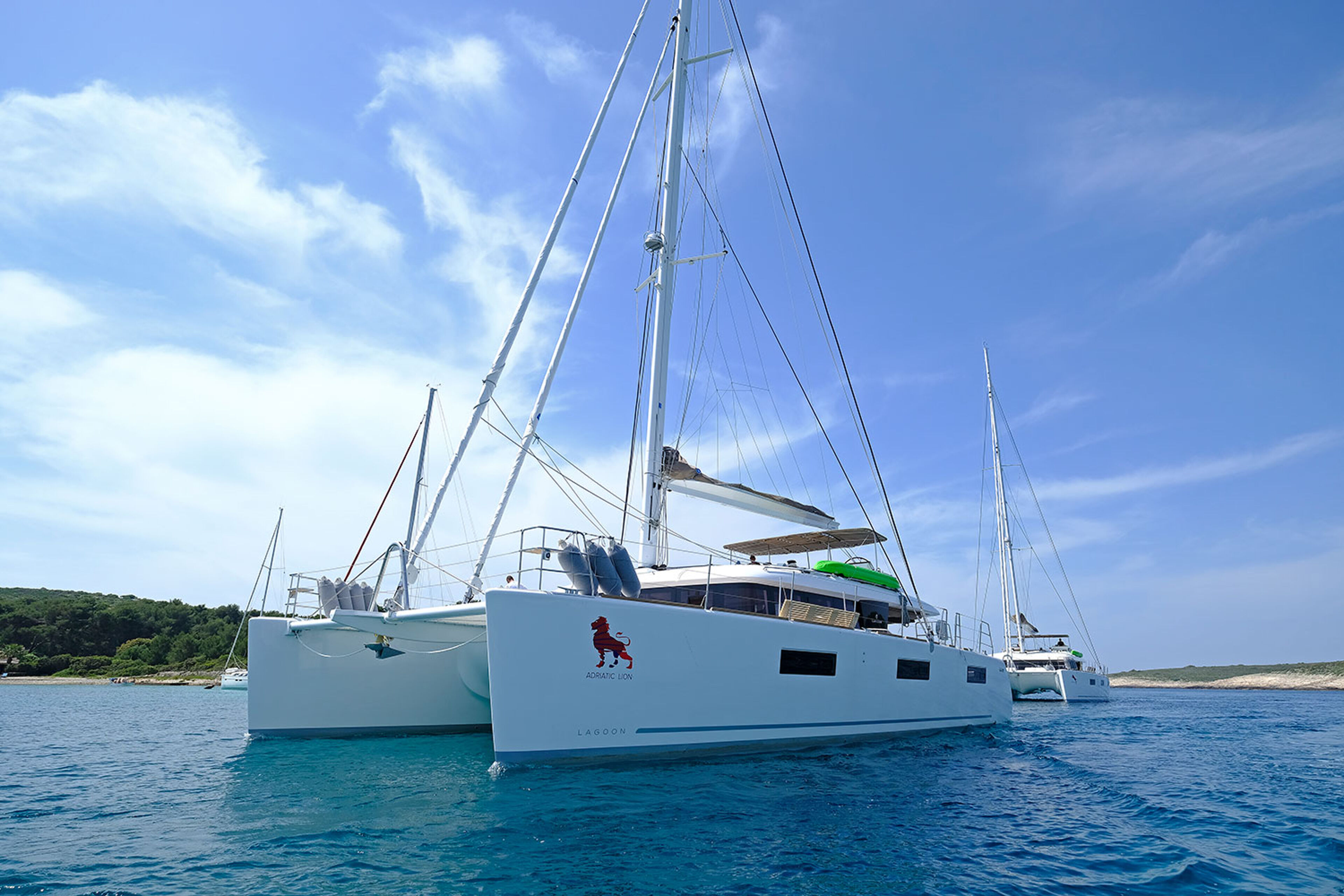 Lagoon 620 - 5 + 2 cab.	 Adriatic Lion
