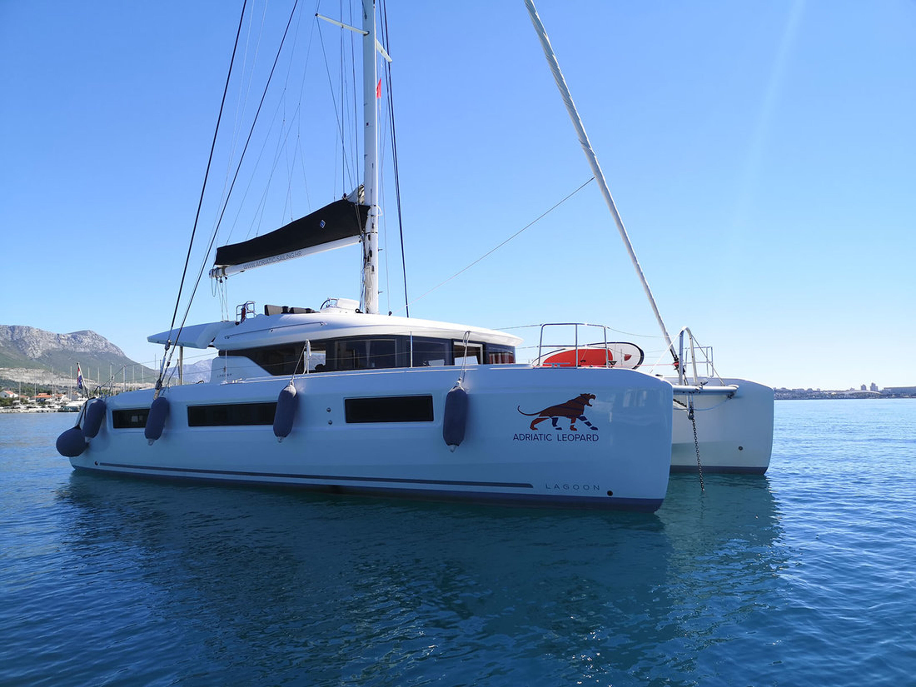 Lagoon 50 - 6 + 1 cab. Adriatic Leopard