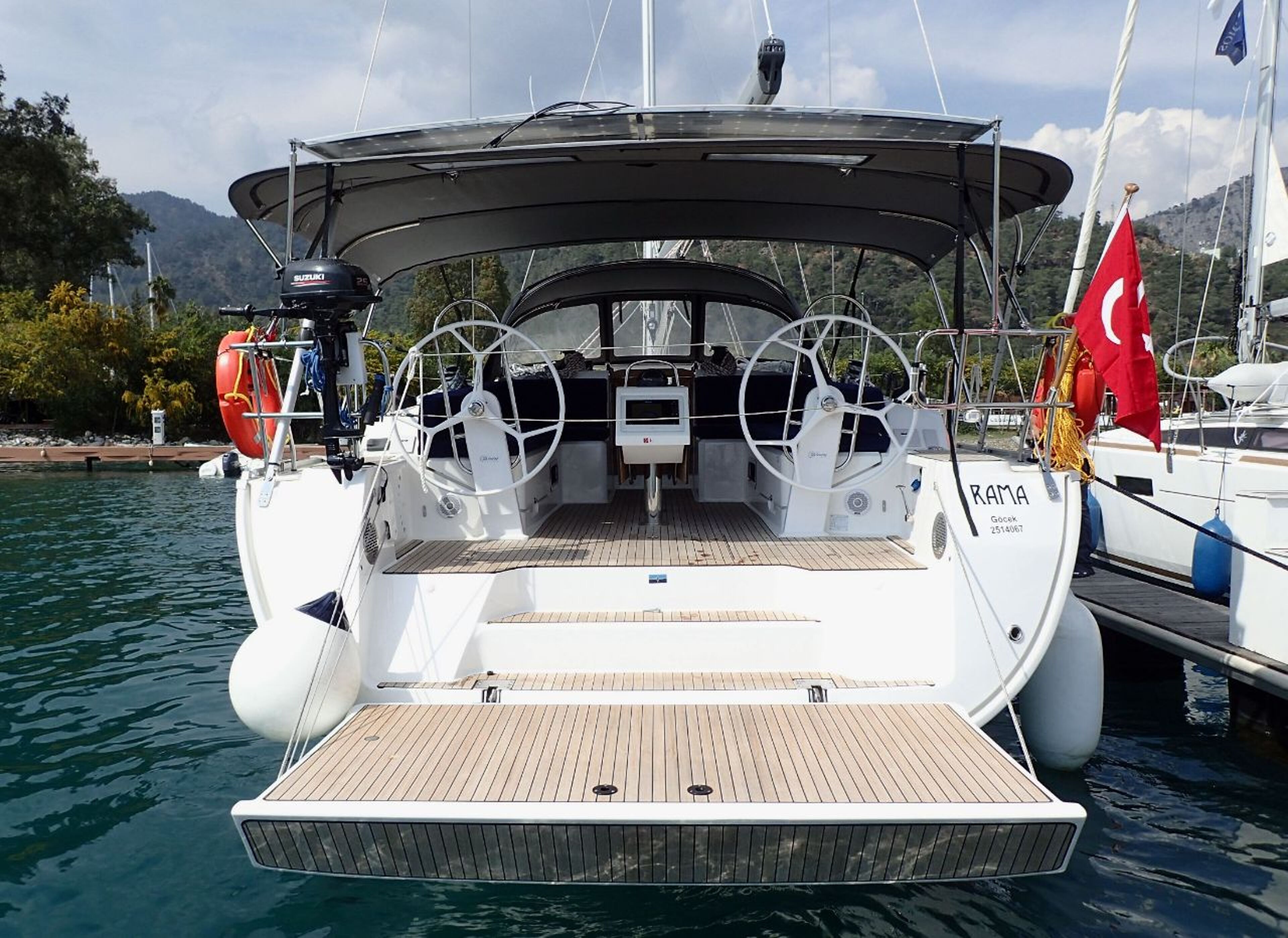Bavaria Cruiser 46 - 4 cab. Rama