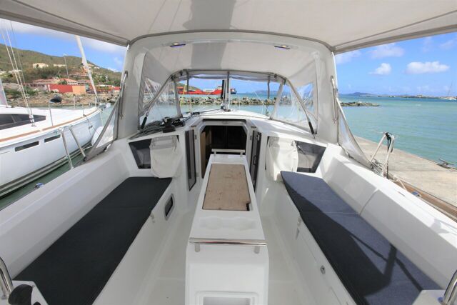 Oceanis 35.1 - 2 cab. Big Blue