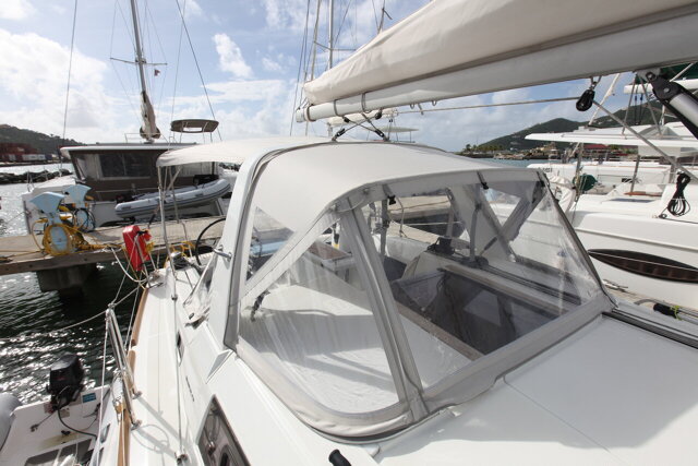Oceanis 35.1 - 2 cab. Cozmo