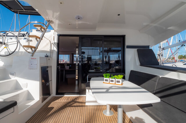 Lagoon 42 - 4 + 2 cab. Fly With Me