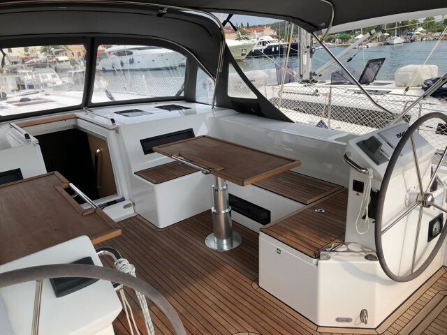Bavaria C50 Style - 5 cab. Xenia