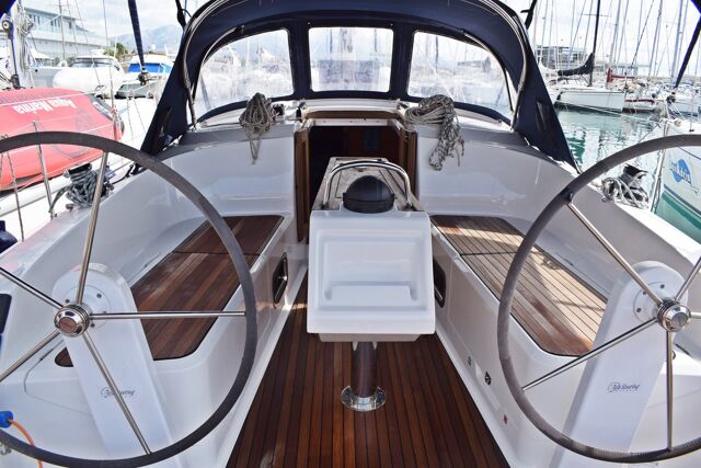 Bavaria Cruiser 37 - 3 cab. Šešula