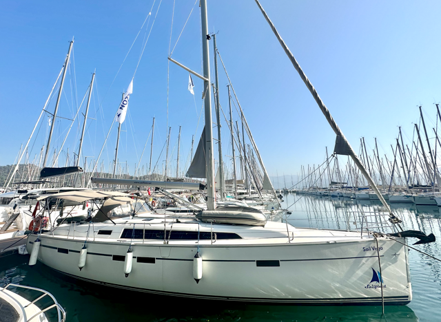Bavaria Cruiser 46 - 4 cab. Sail Vega