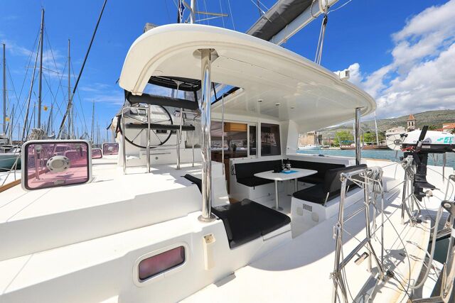 Lagoon 400 - 4 + 2 cab. Pagomo nayan