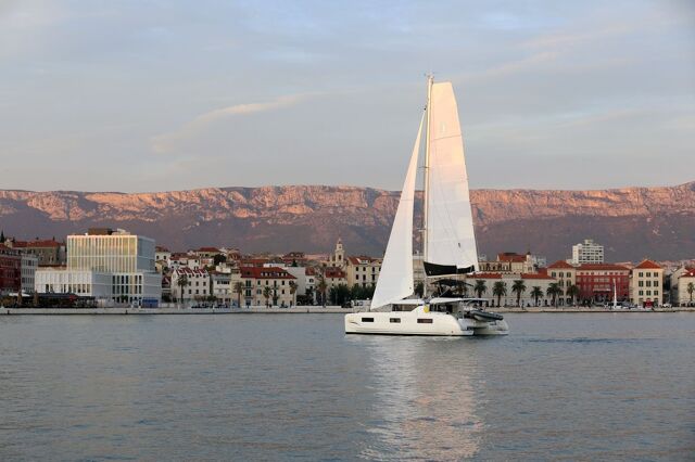 Lagoon 46 - 4 + 2 cab. Lady Point