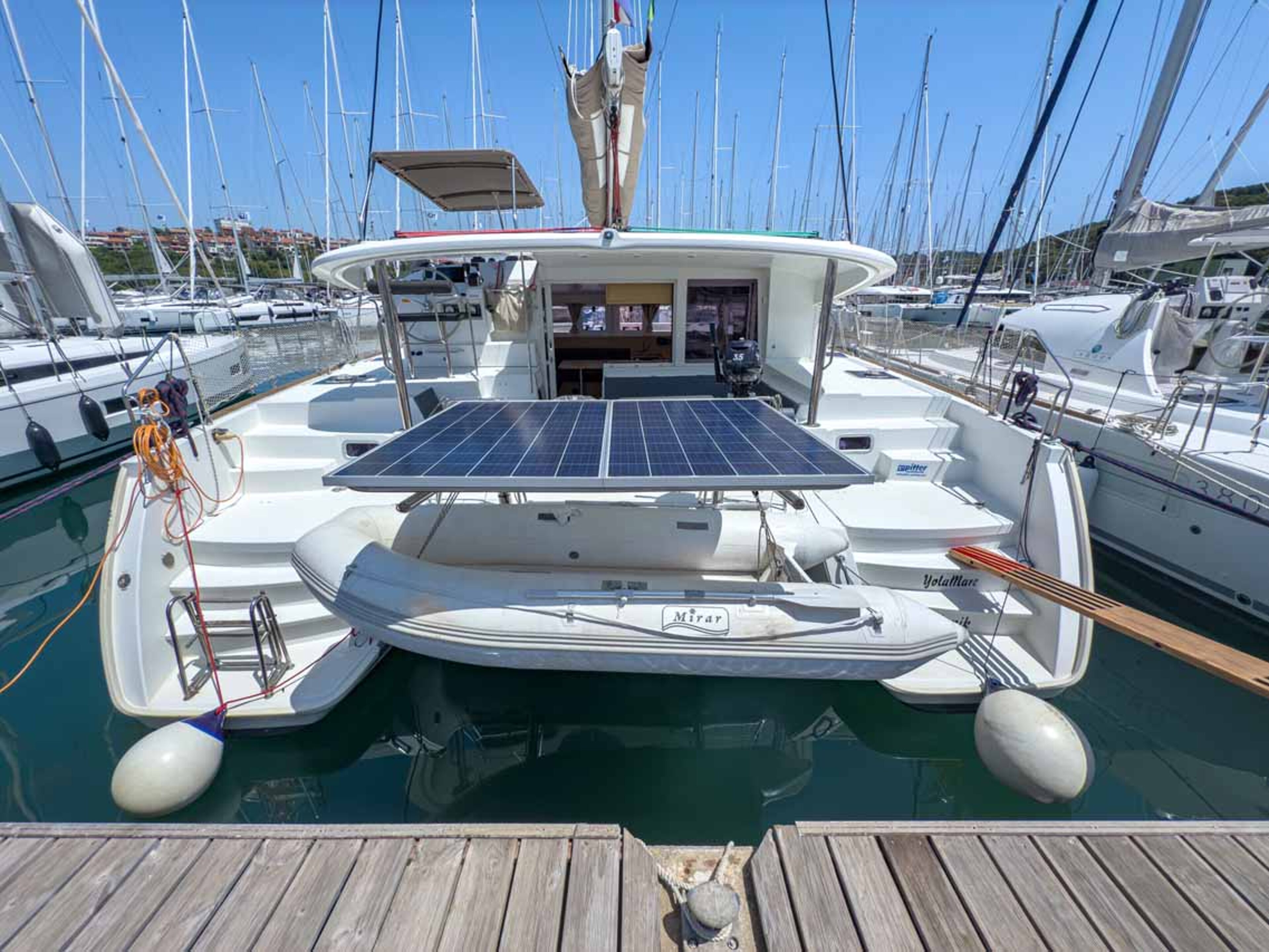 Lagoon 400 S2 - 4 + 2 cab. Yolamare