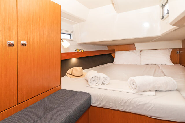 Bavaria Cruiser 41 - 3 cab. Forkys