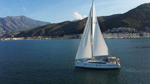 Bavaria Cruiser 46 - 4 cab. Santiago