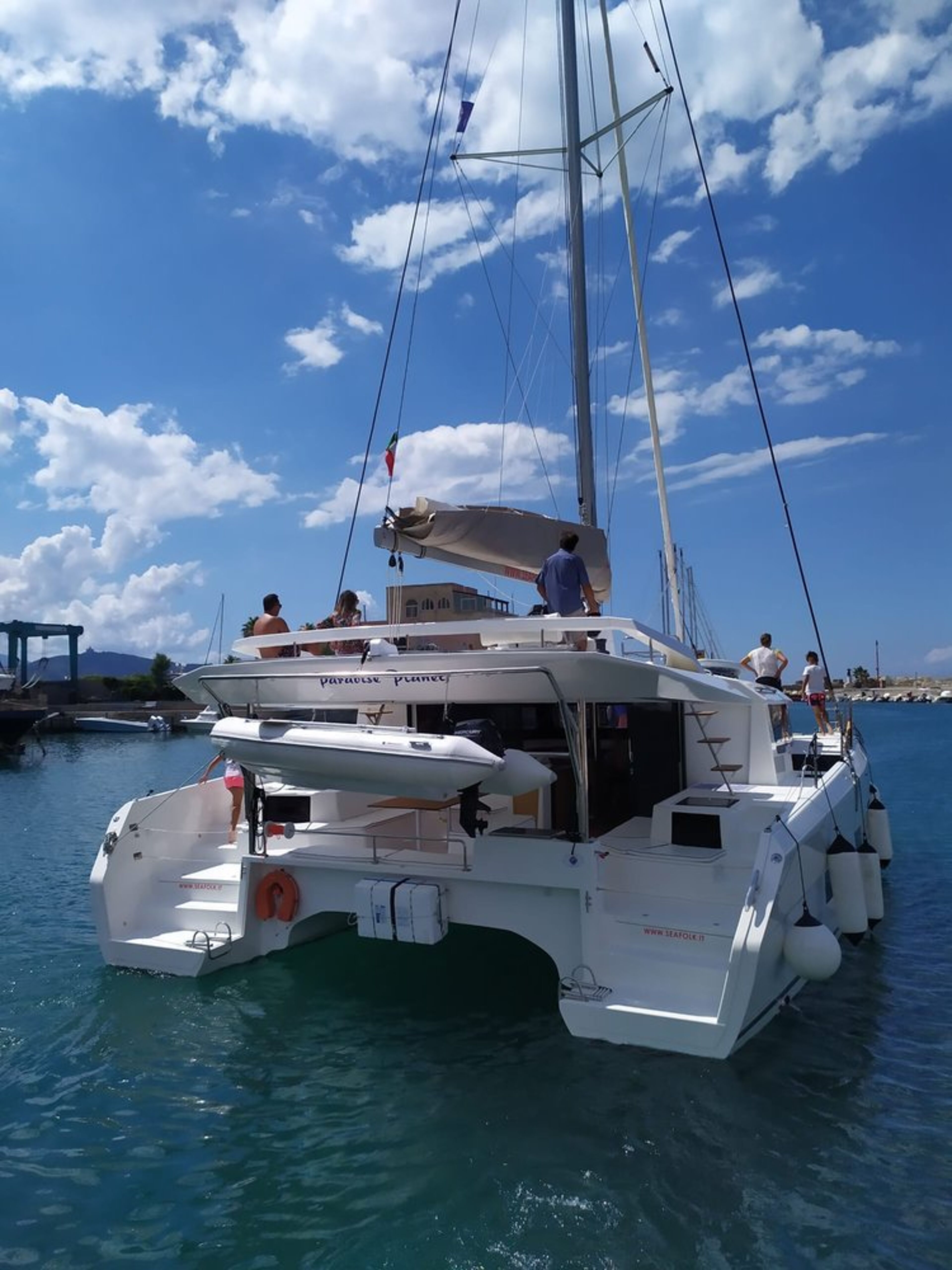 Dufour 48 Catamaran - 5 + 1 cab. Paradise Planet