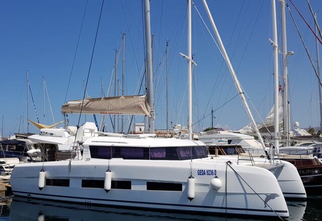 Dufour 48 Catamaran - 5 + 1 cab. Paradise Planet