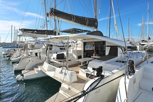 Lagoon 42 - 4 + 2 cab. Sea Ya
