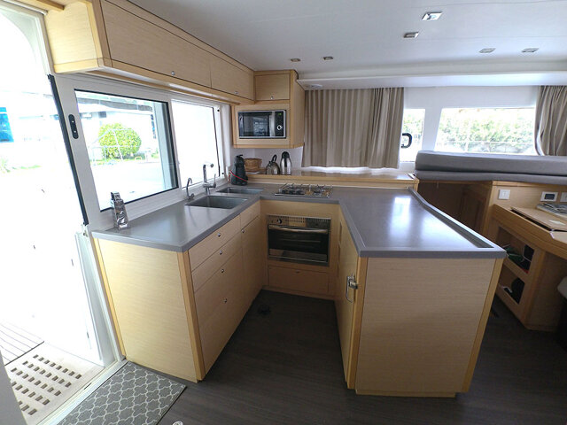 Lagoon 450 F - 4 + 2 cab. Belo