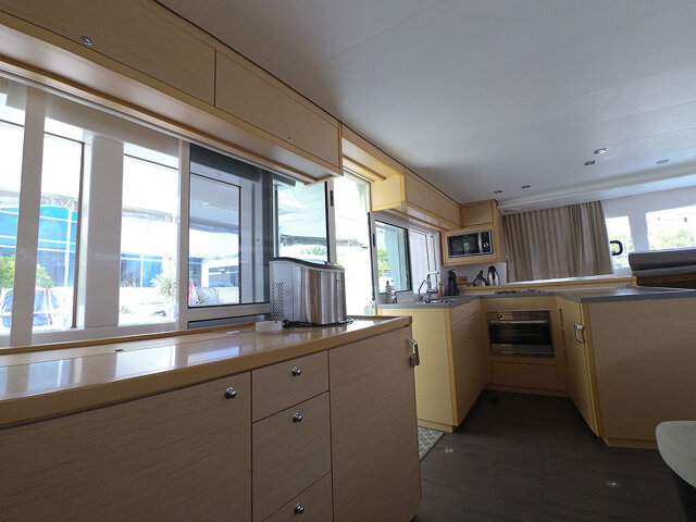 Lagoon 450 F - 4 + 2 cab. Belo