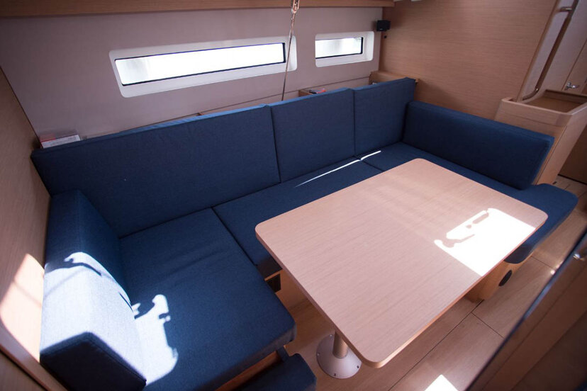 Sun Odyssey 440 - 4 cab. La Baavca