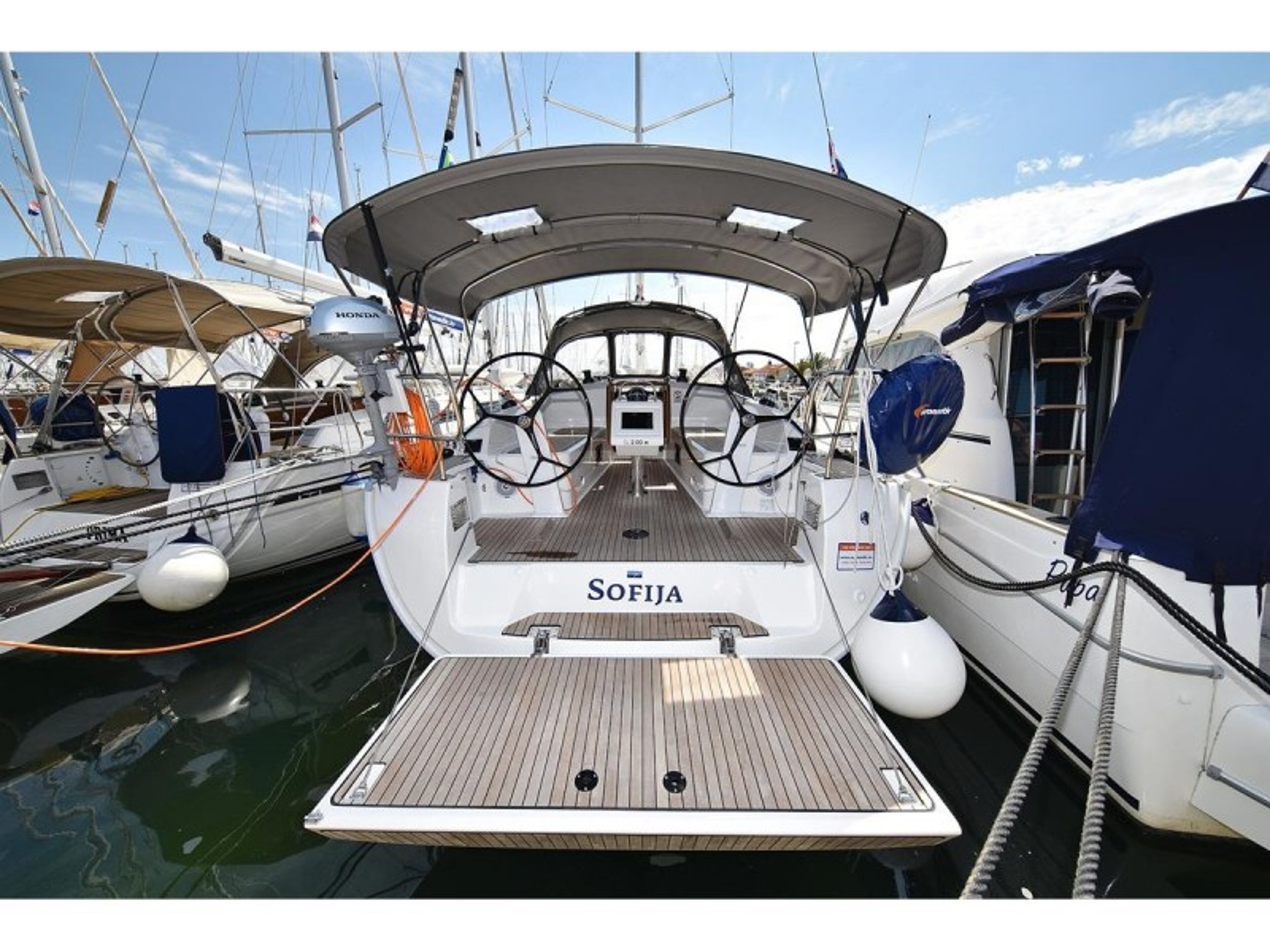 Bavaria Cruiser 37 - 3 cab. Sofija