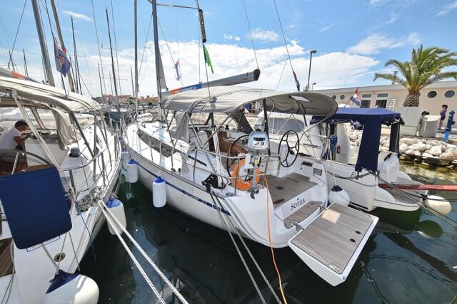 Bavaria Cruiser 37 - 3 cab. Sofija