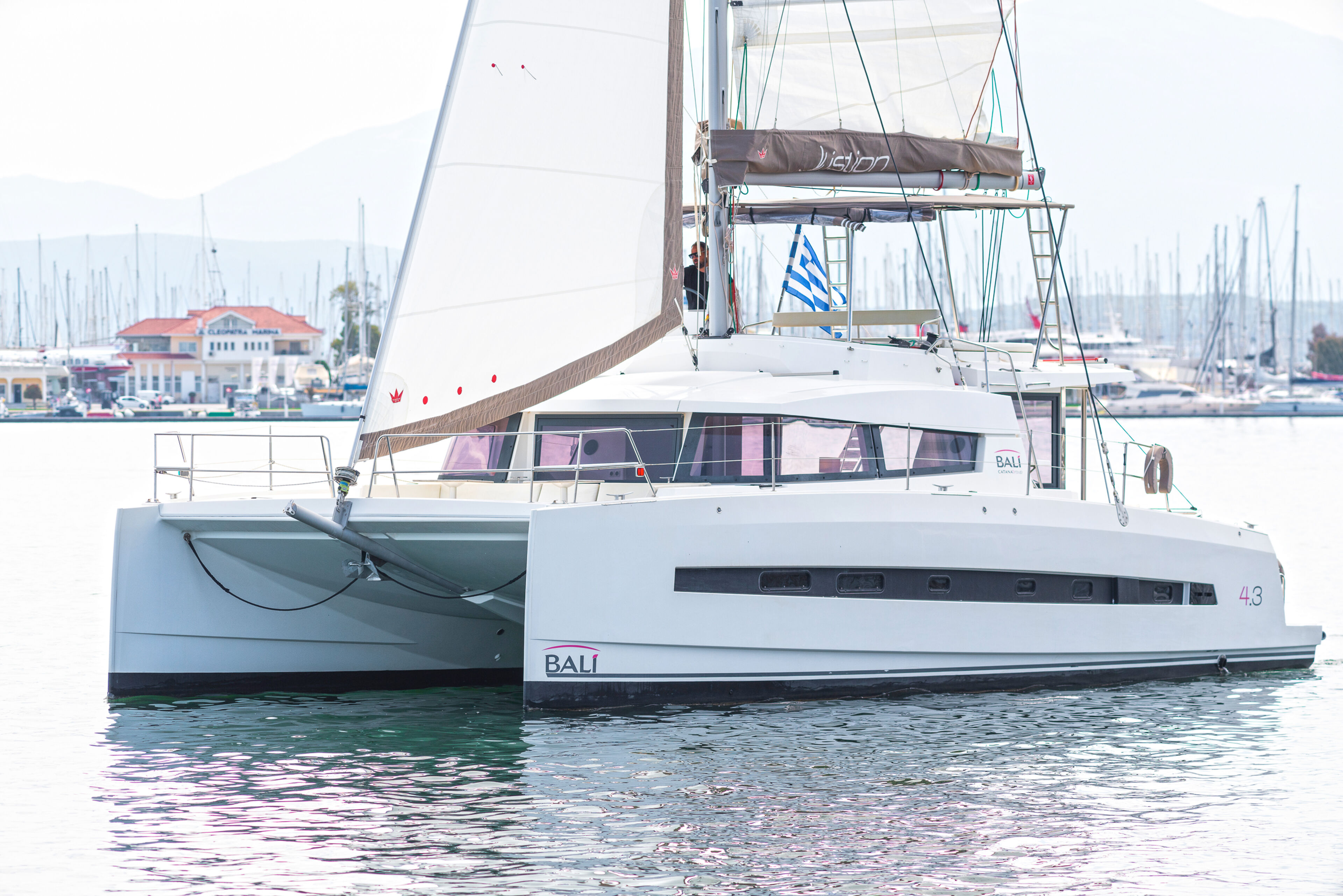 Bali 4.3 - 4 + 2 cab. Annita