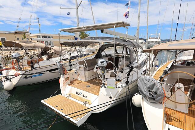 Bavaria Cruiser 37 - 3 cab. Westa