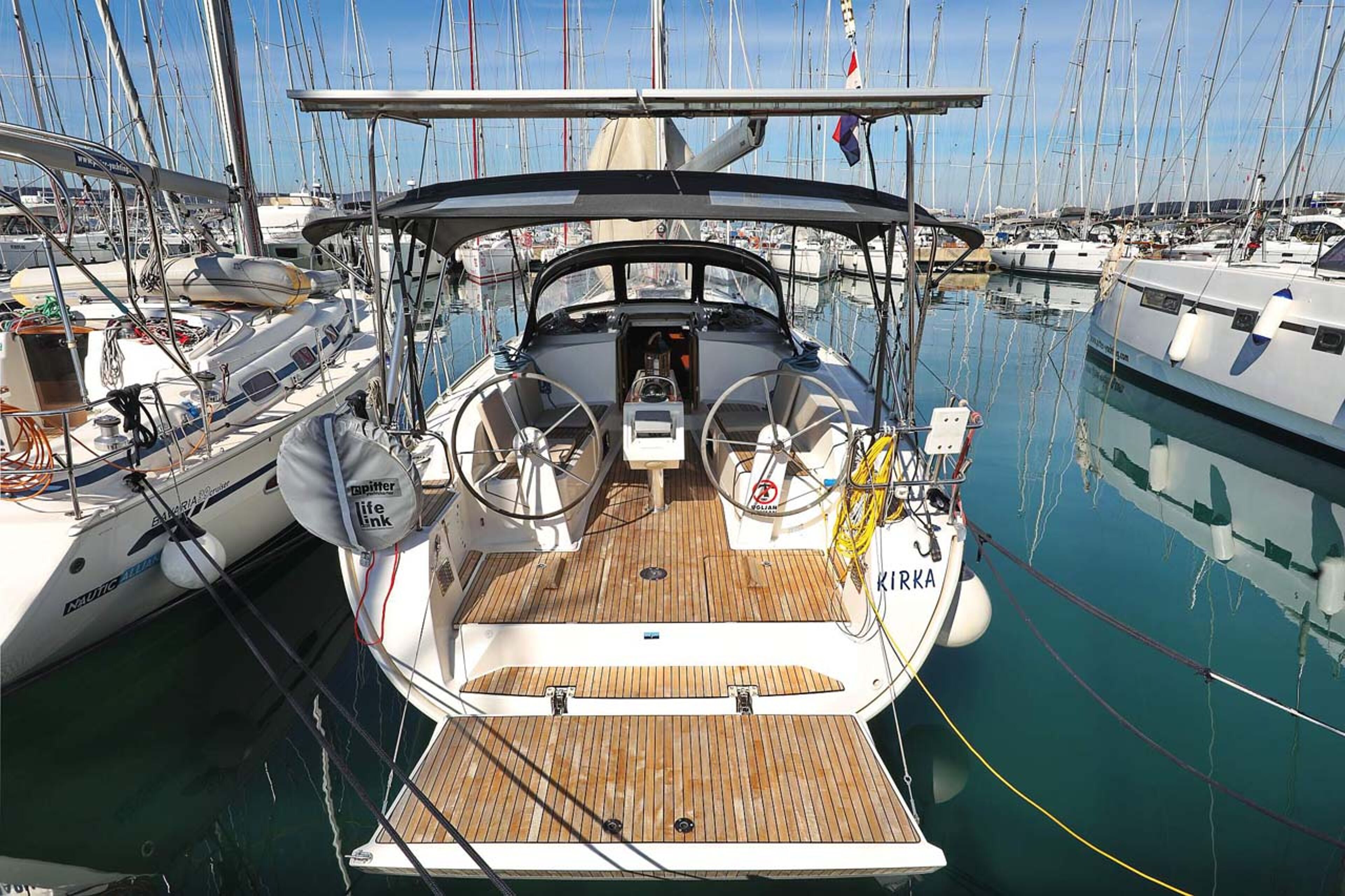 Bavaria Cruiser 41 - 3 cab. Kirka