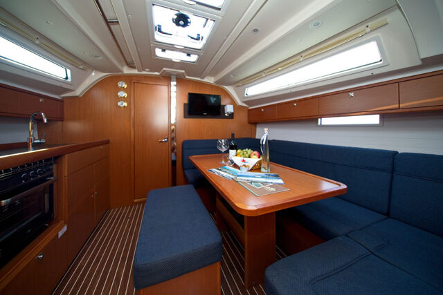 Bavaria Cruiser 41 - 3 cab. MH 57