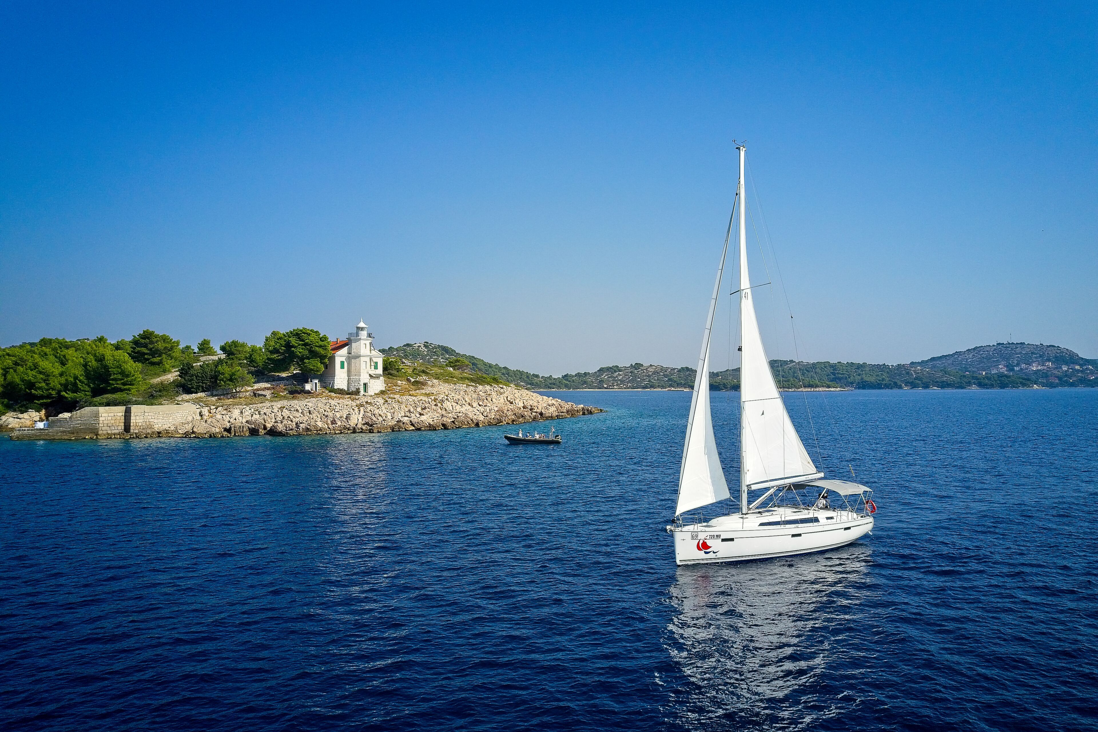 Bavaria Cruiser 41 - 3 cab. MH 61