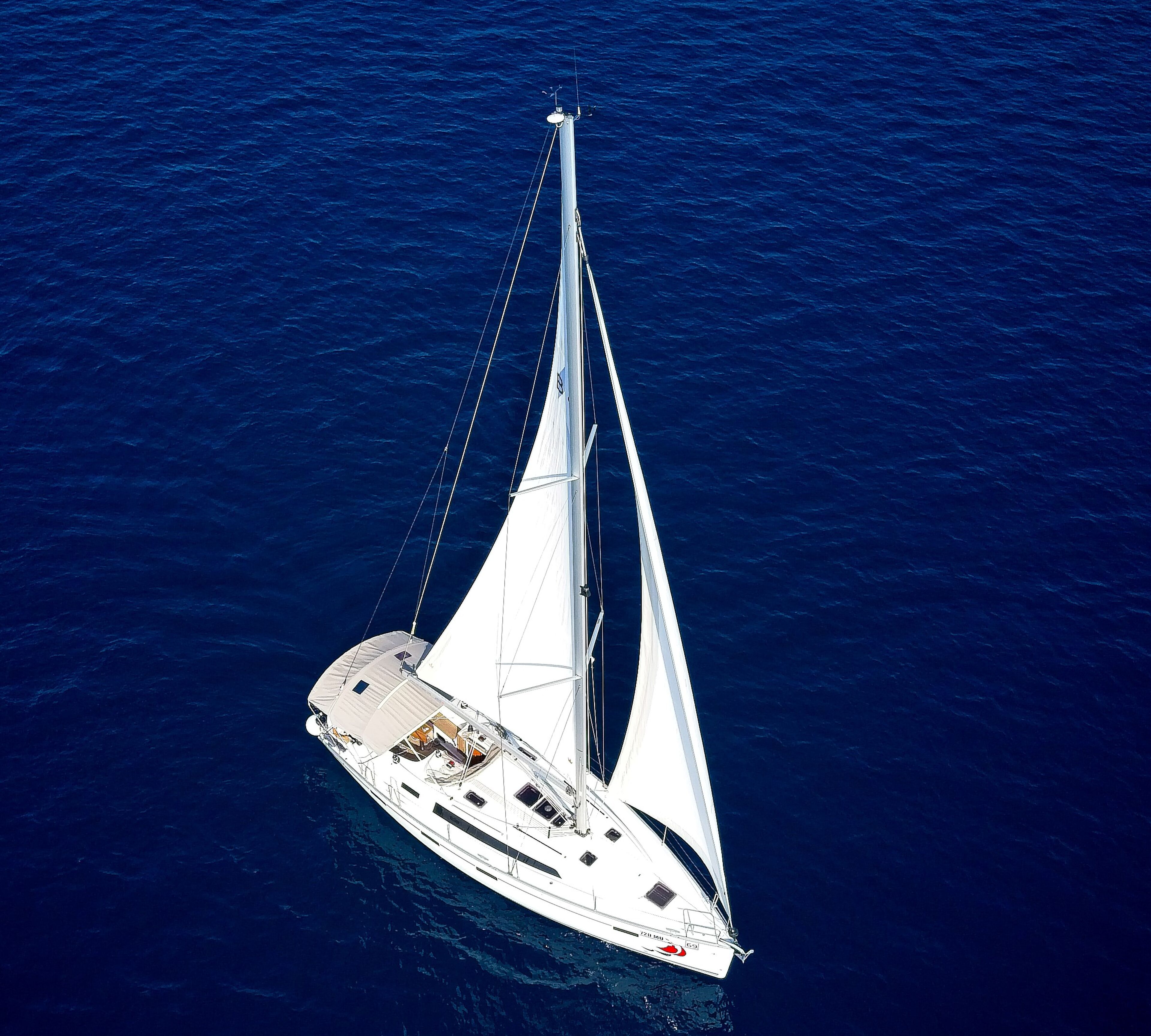 Bavaria Cruiser 41 - 3 cab. MH 64
