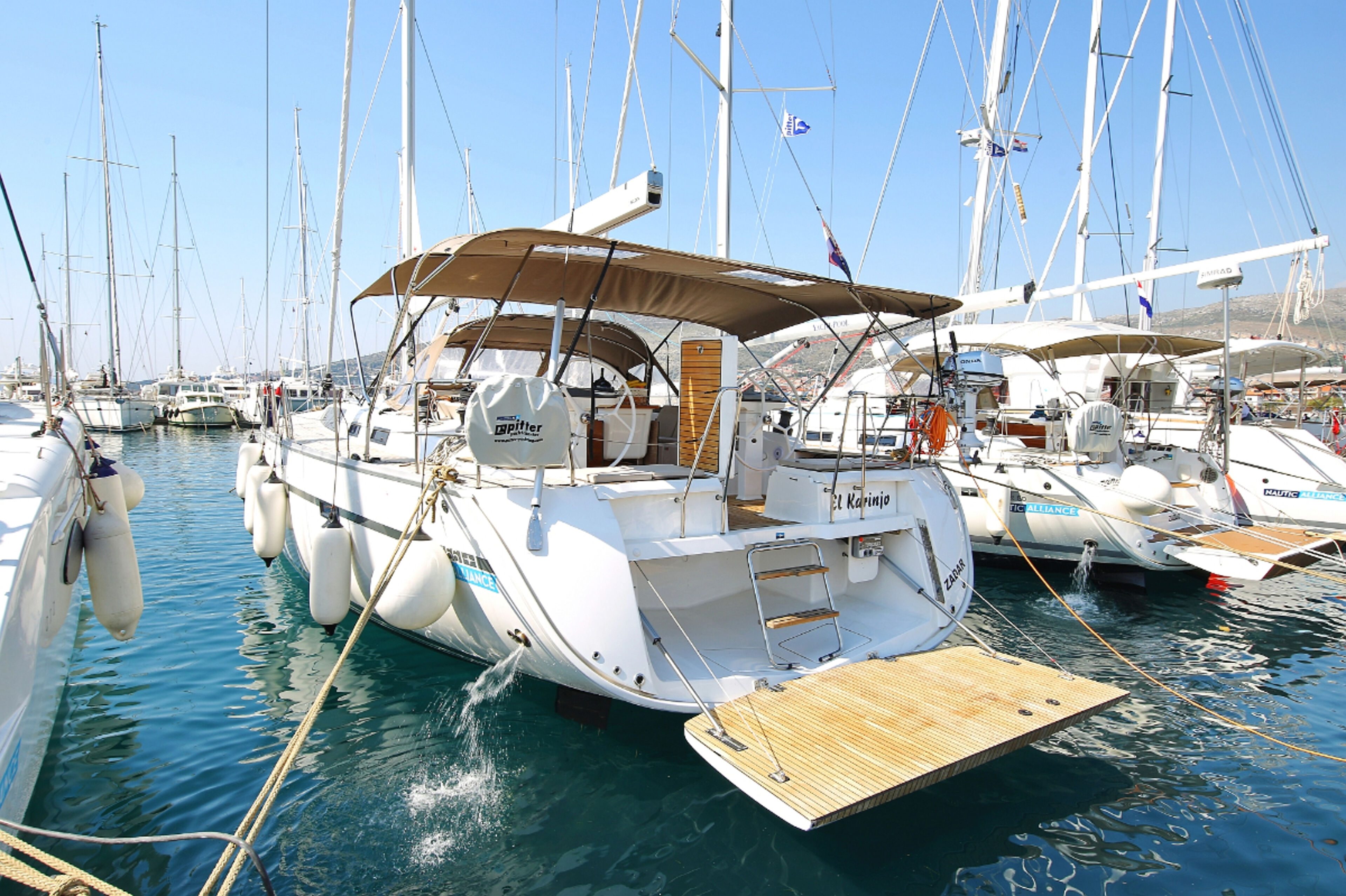 Bavaria Cruiser 56 - 5 + 1 cab. El Karinjo