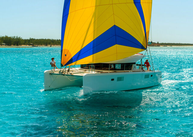 Lagoon 39 - 4 + 2 cab. Bob Cat