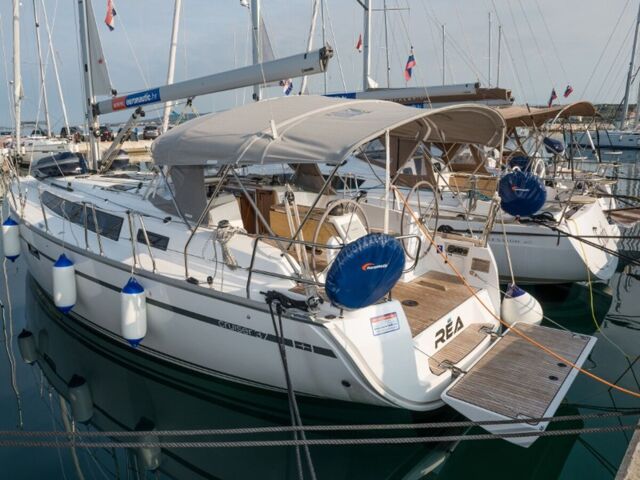 Bavaria Cruiser 37 - 3 cab. Rea