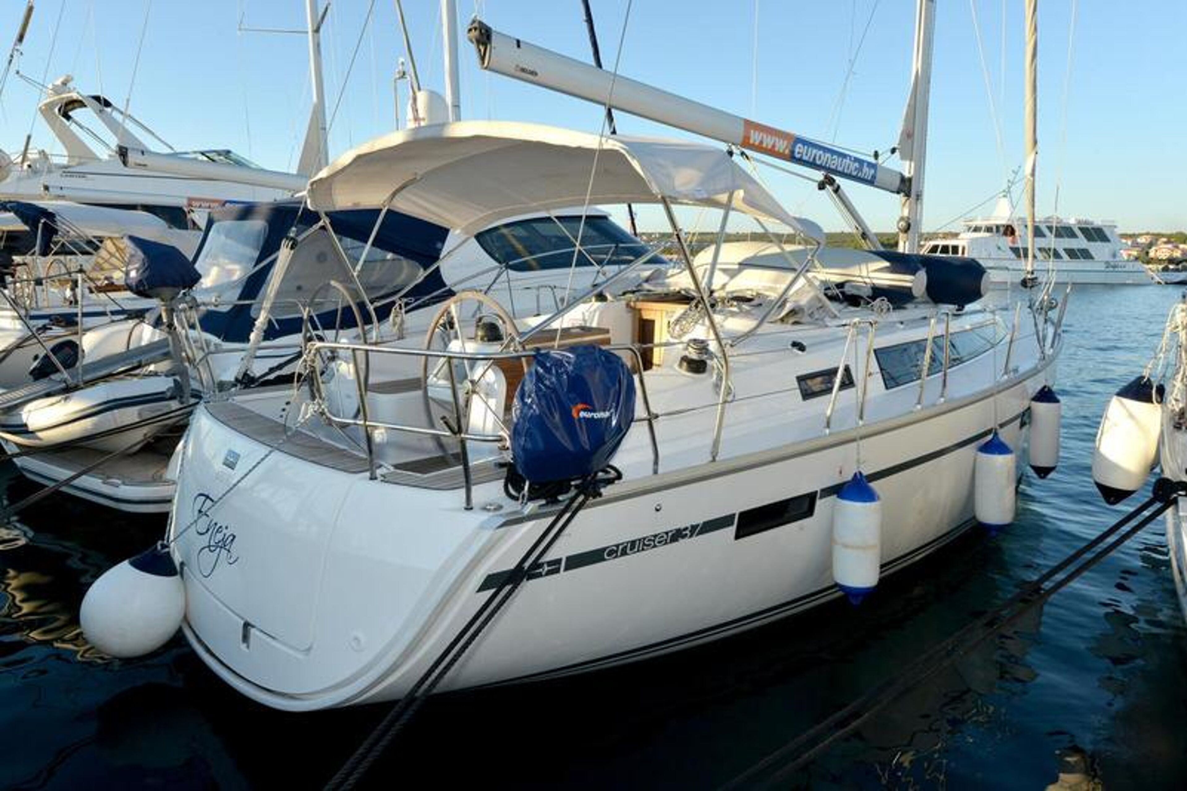 Bavaria Cruiser 37 - 3 cab. Eneja