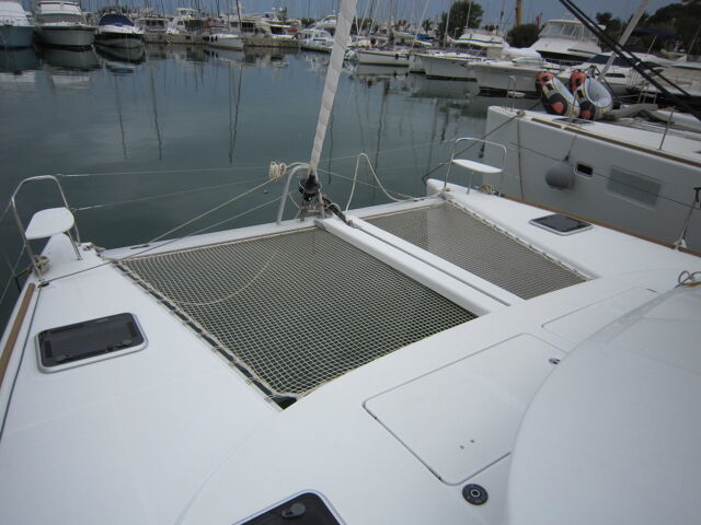 Lagoon 380 - 4 cab. ThunderCat