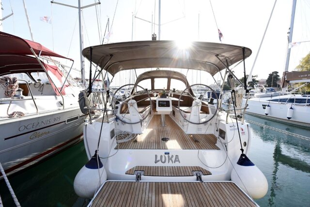 Bavaria Cruiser 37 - 3 cab. Luka