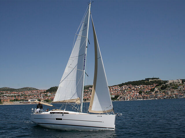 Dufour 350 GL Luka