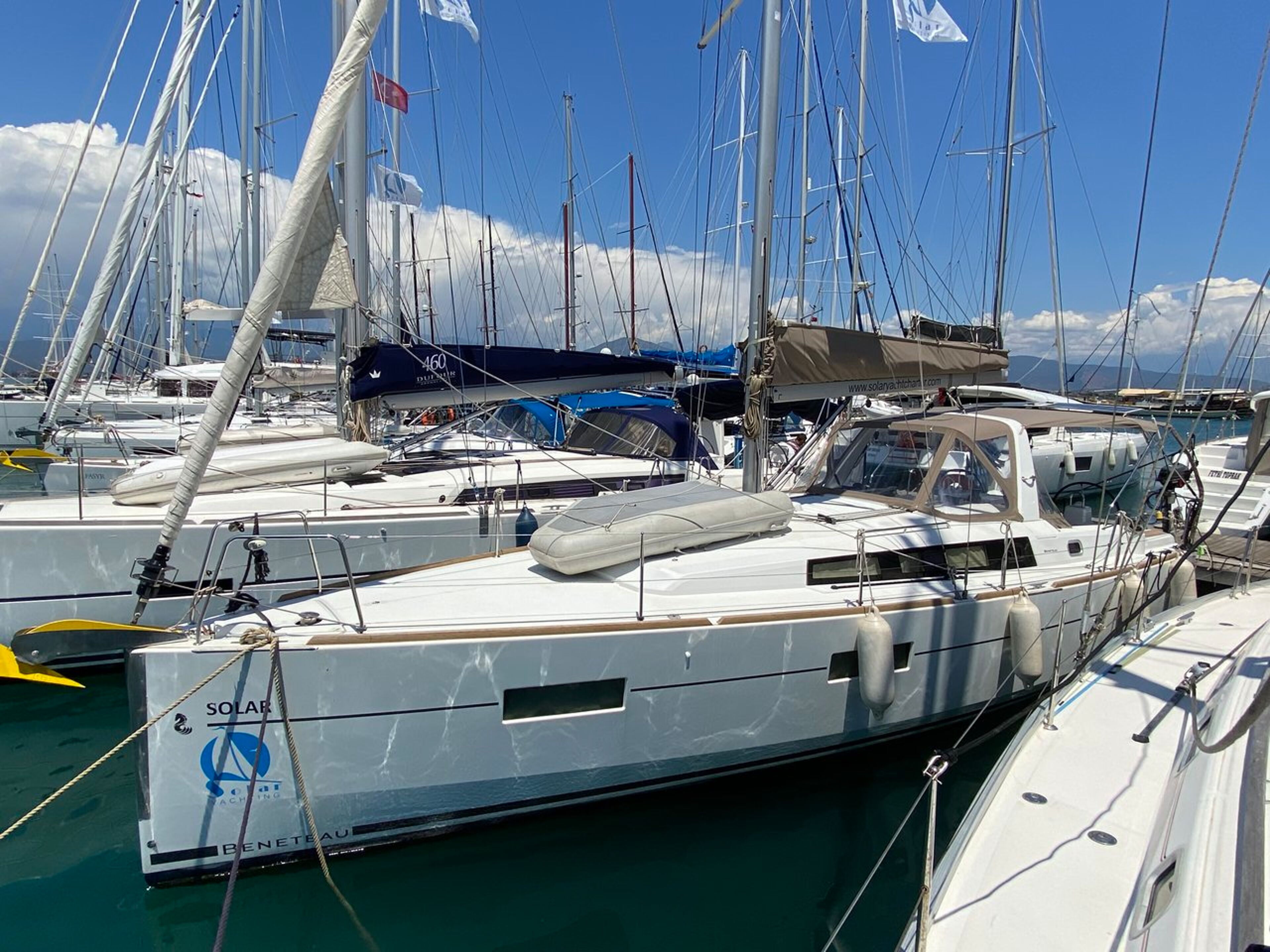 Oceanis 38 - 3 cab. Solar