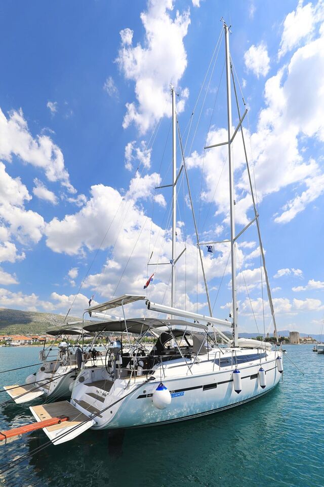 Bavaria Cruiser 46 - 4 cab. Avior
