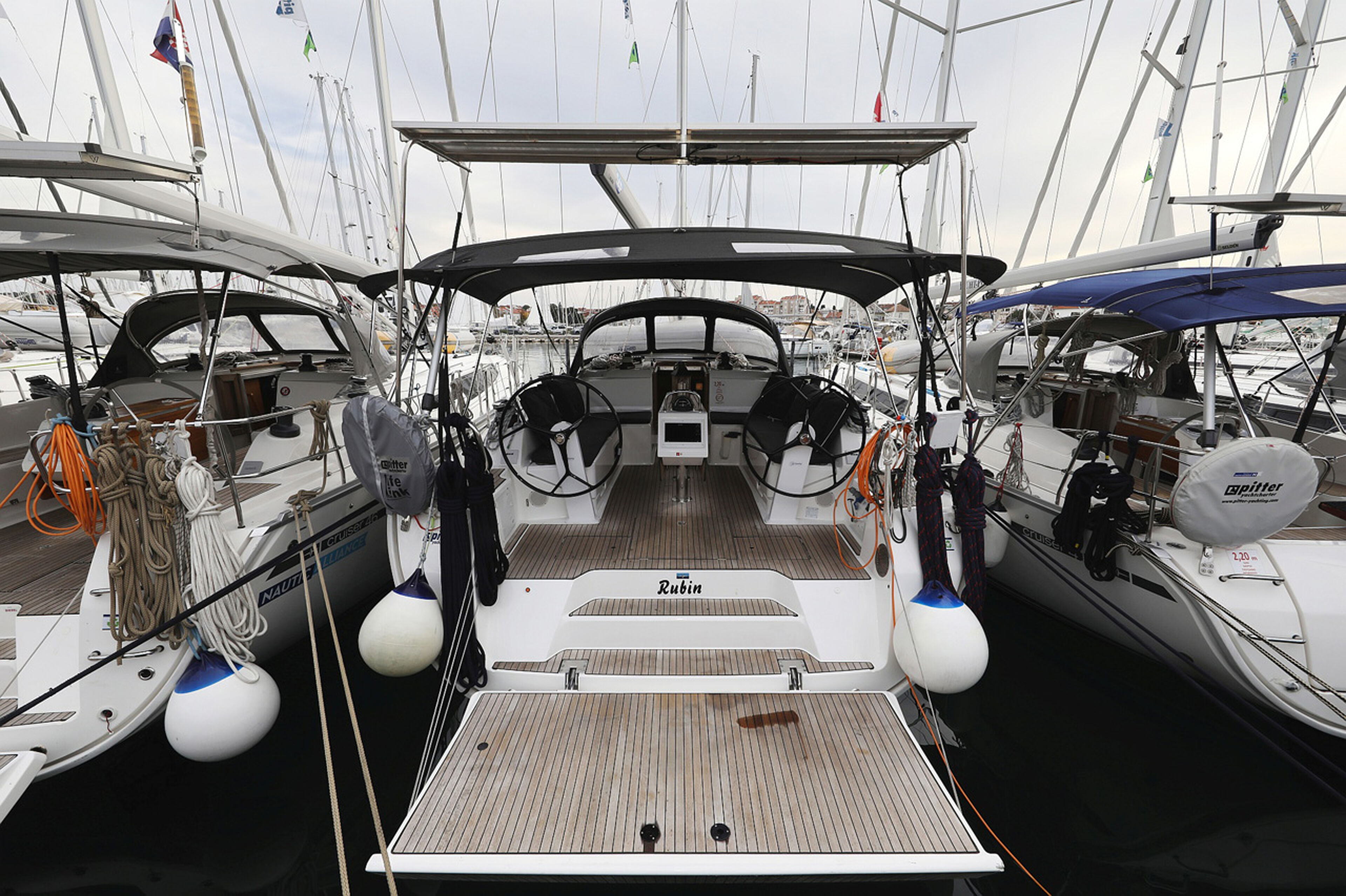 Bavaria Cruiser 46 - 4 cab. Rubin