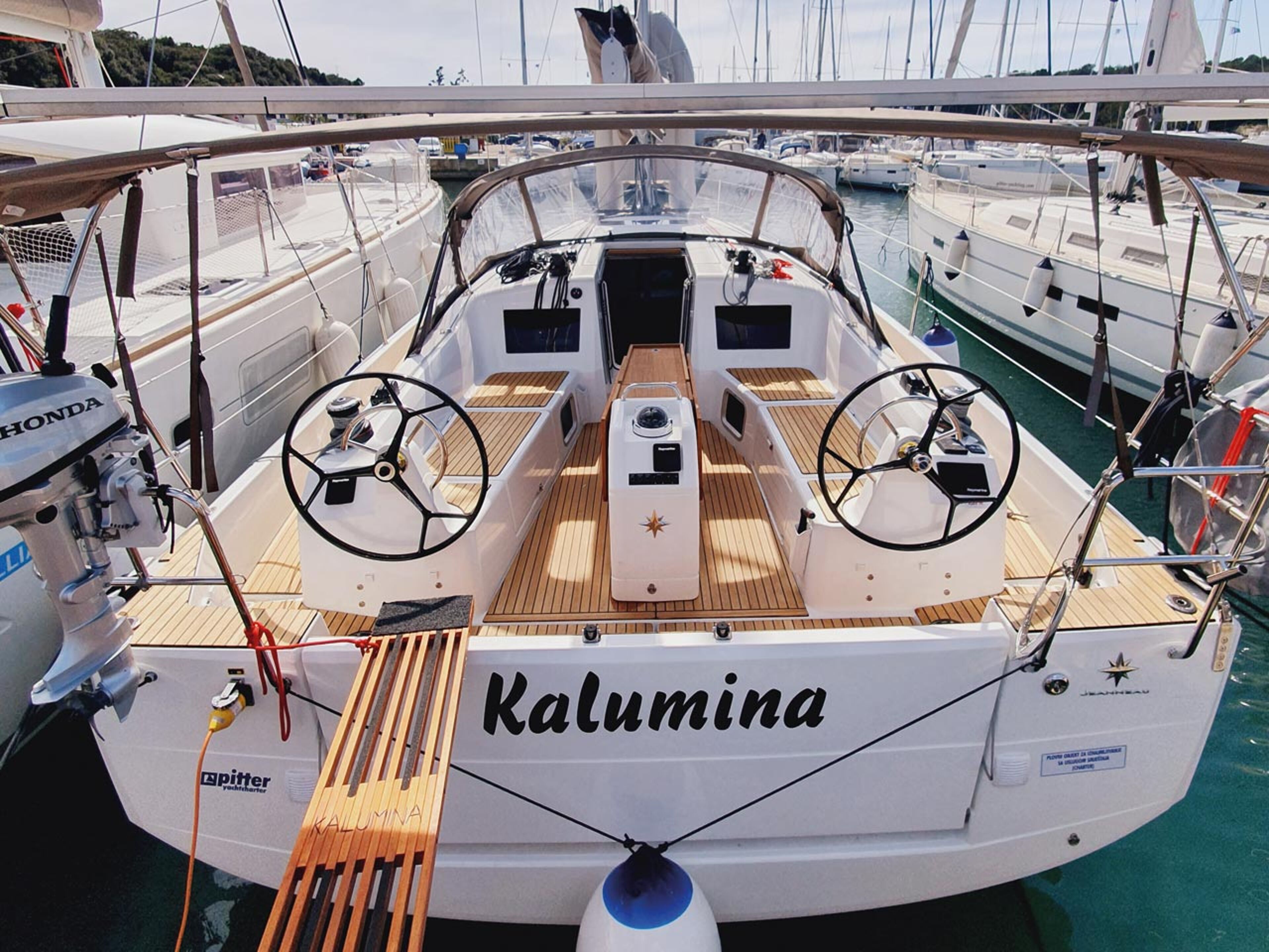 Sun Odyssey 410 - 3 cab. Kalumina
