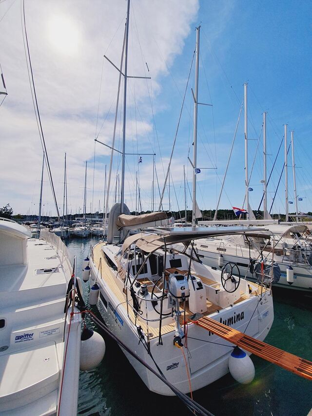 Sun Odyssey 410 - 3 cab. Kalumina
