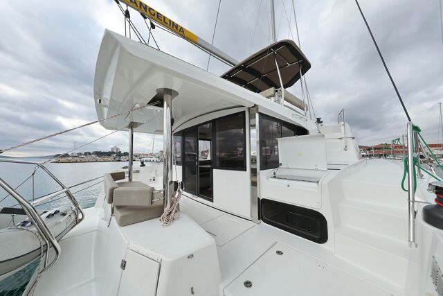 Bali 4.6 - 5 + 1 cab. Triton