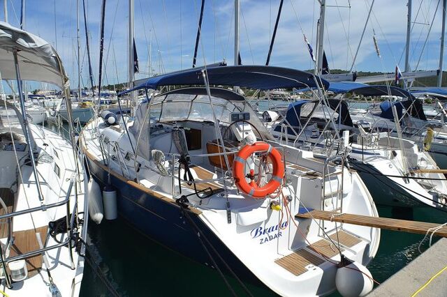 Oceanis Clipper 423 - 4 cab. Brava