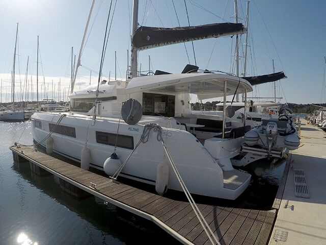 Lagoon 50 - 6 + 1 cab. Zuzo I