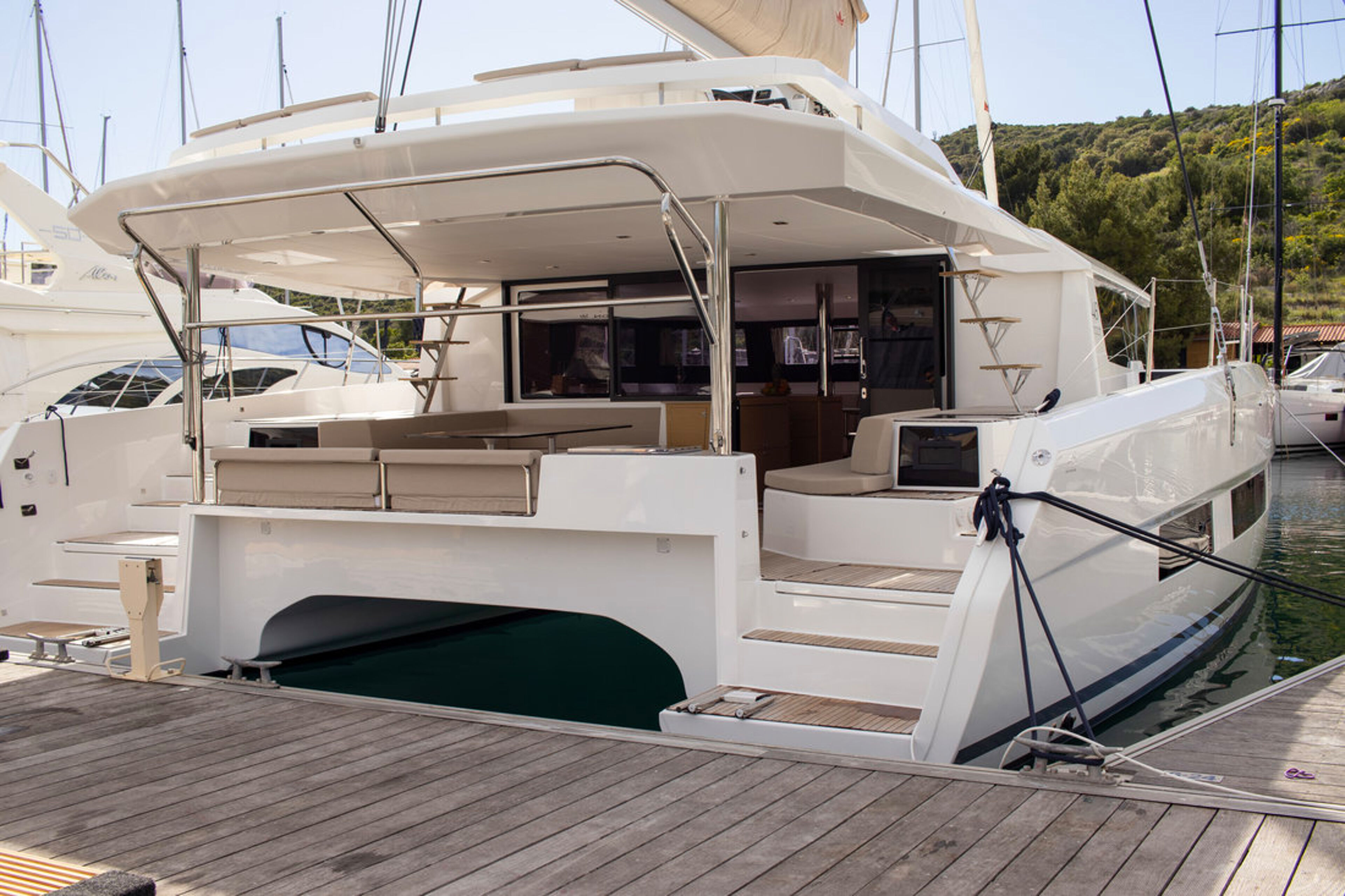 Dufour 48 Catamaran - 5 + 1 cab. Casablanca