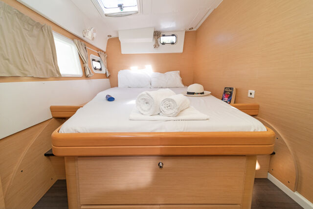 Lagoon 421 - 4 + 2 cab. Silverstar II