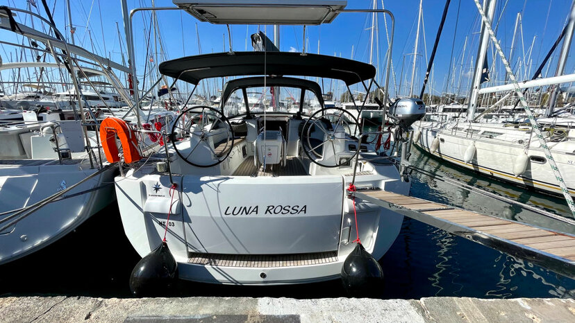 Sun Odyssey 479 - 4 cab. Luna Rossa
