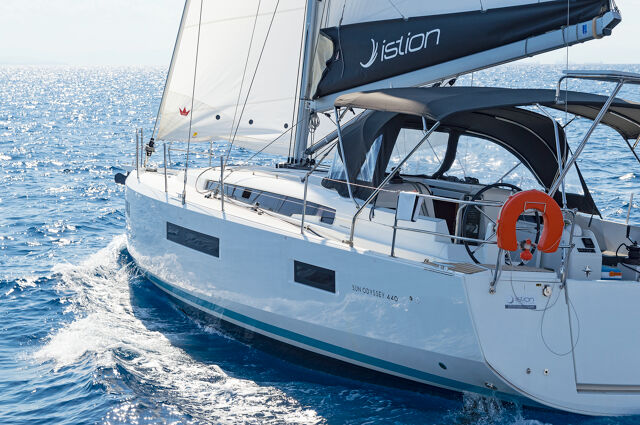 Sun Odyssey 440 Dory