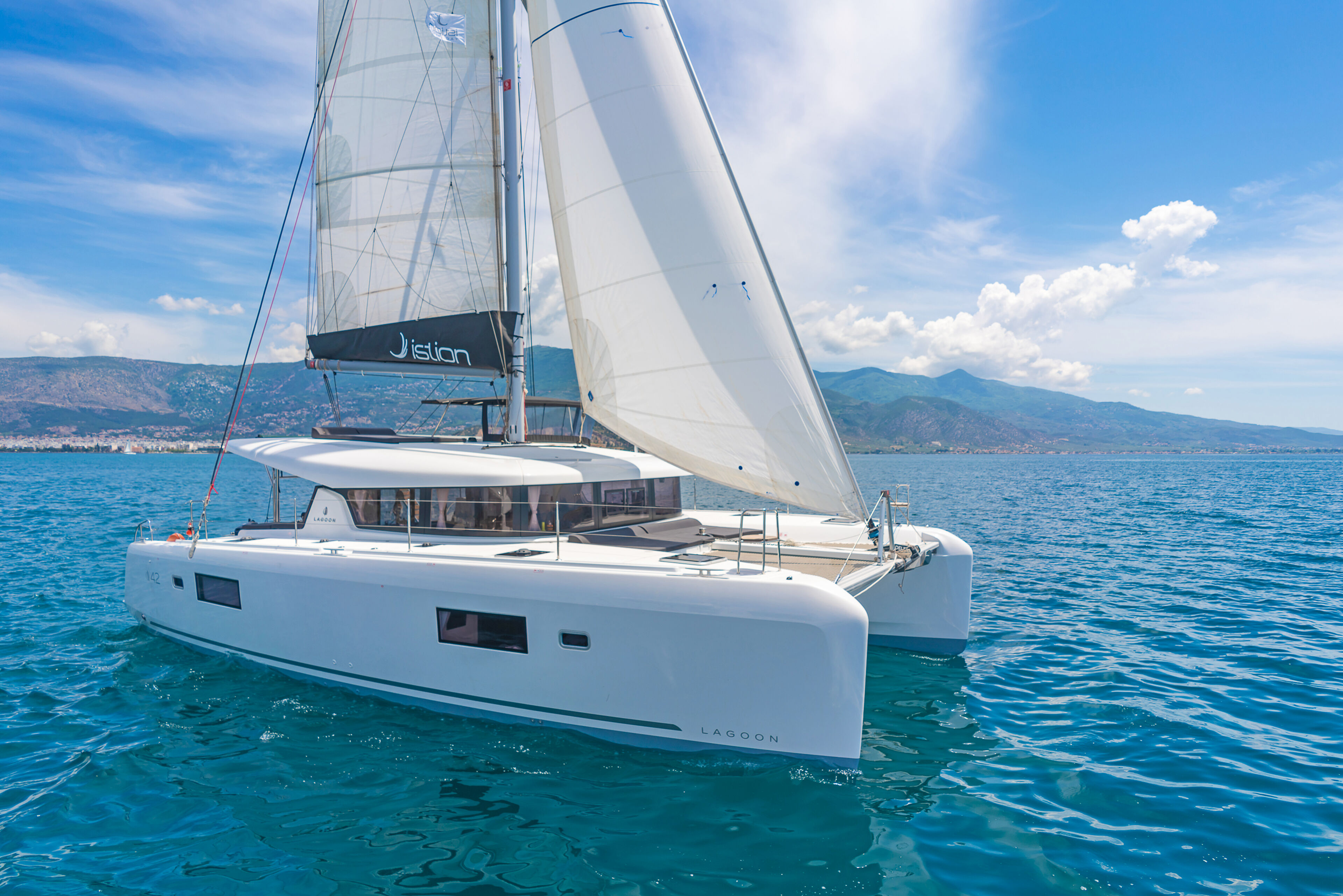 Lagoon 42 - 4 + 2 cab. Karteria