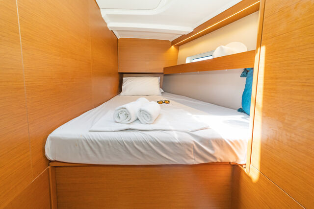 Sun Odyssey 490 - 5 + 1 cab. Marina II
