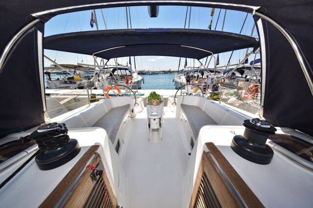 Cyclades 50.5 - 5 + 1 cab. Papalina